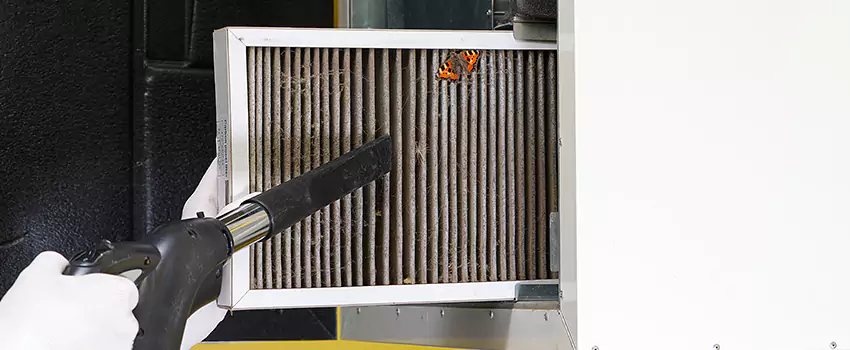 Clogged Air Duct Cleaning Process in Lakeside, FL